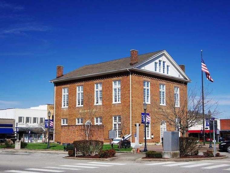 The Overton County Courthouse building, viewed from the southeast