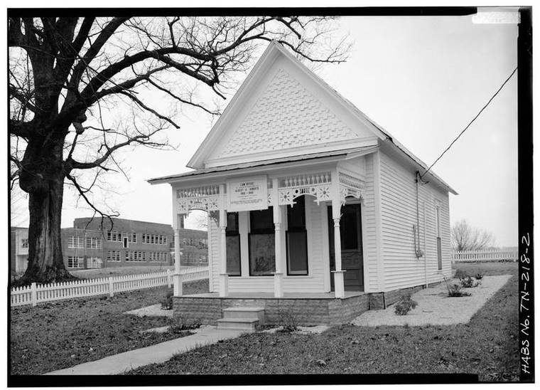 The south front and east side elevations of the Governor Albert H. Roberts Law Office building at 114 East Main Street, Livingston, Tennessee, documented for the Historic American Buildings Survey.